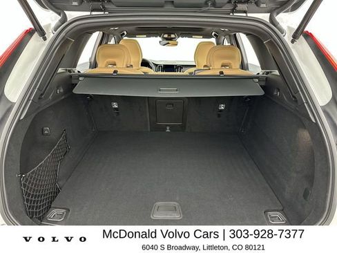 Certified 2023 Volvo XC60 B5 Ultimate w/ Climate Package AWD/4WD image 24