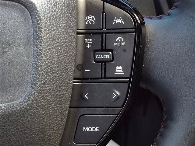 Used 2026 Toyota Prius Plug-In Hybrid FWD image 7