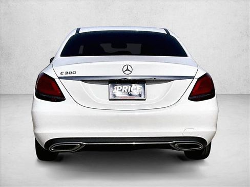 Used 2021 Mercedes-Benz C 300 Sedan image 4
