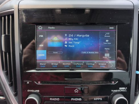 Used 2022 Subaru Forester Premium image 13