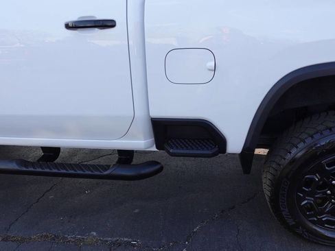 Used 2023 Chevrolet Silverado 2500 LT w/ Z71 Sport Edition image 26