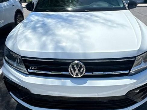 Used 2021 Volkswagen Tiguan SE FWD image 7