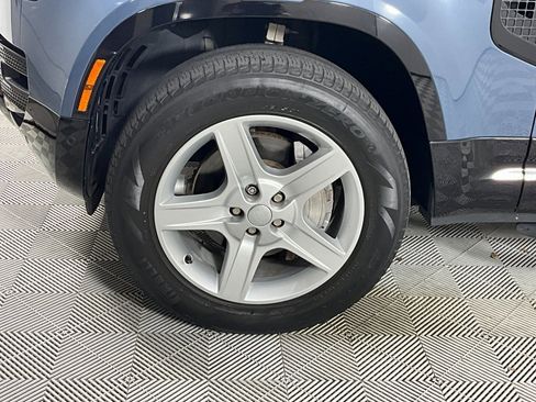 Certified 2022 Land Rover Defender 110 X-Dynamic SE image 30