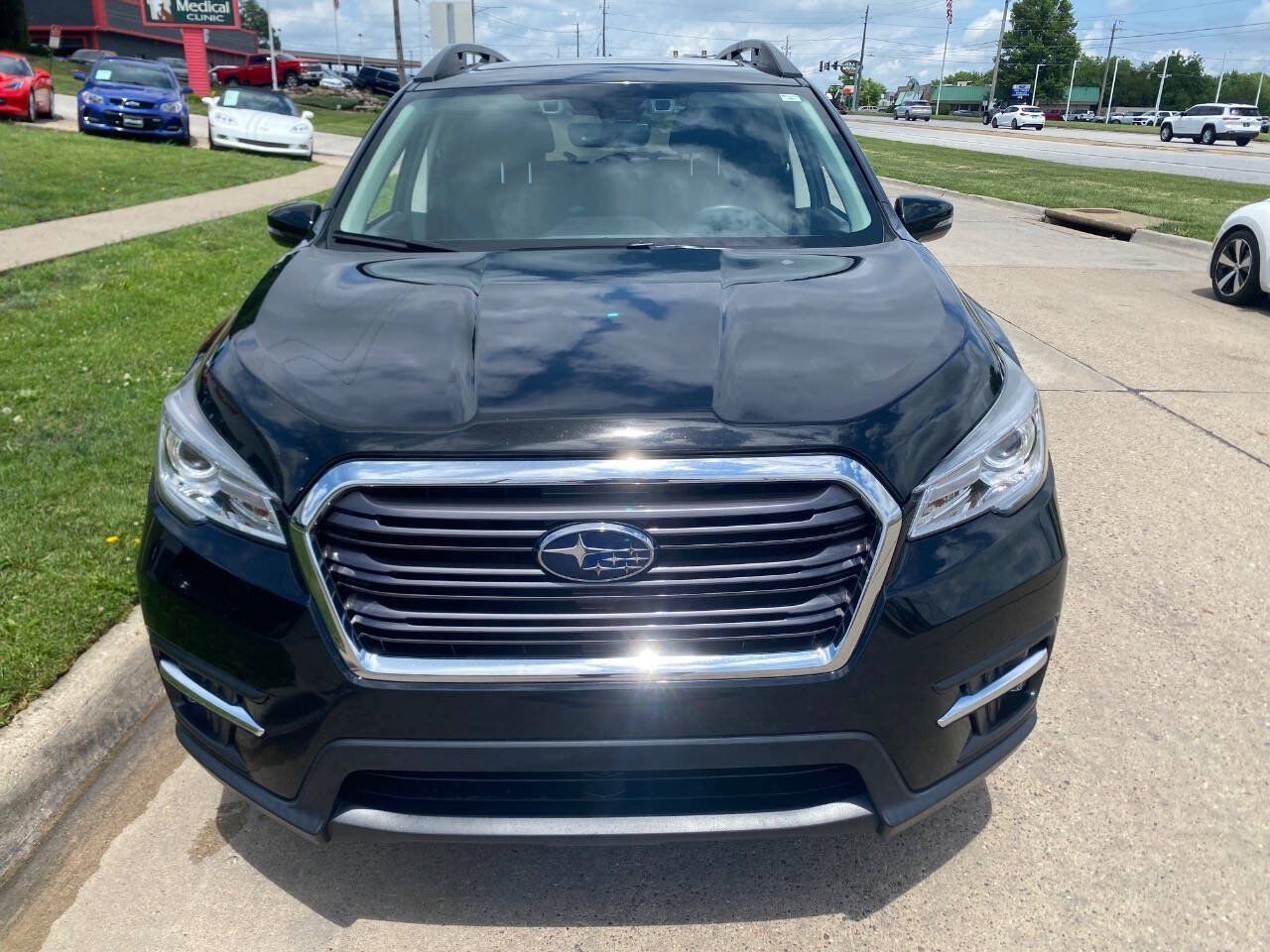 Used 2020 Subaru Ascent Limited w/ Technology Package AWD/4WD image 8
