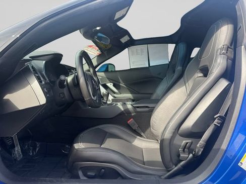 Used 2019 Chevrolet Corvette Stingray Coupe w/ Battery Protection Package RWD image 10