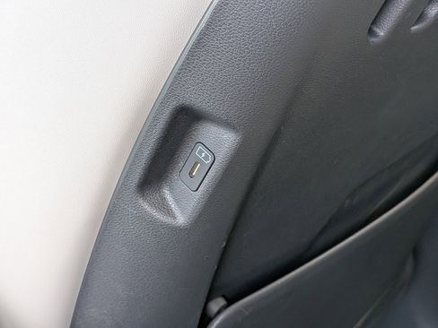 Used 2024 Hyundai Santa Fe SEL image 15