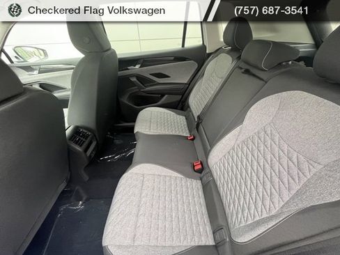 New 2025 Volkswagen Tiguan S image 3