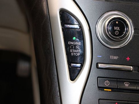 Used 2019 Lincoln Nautilus Select image 43