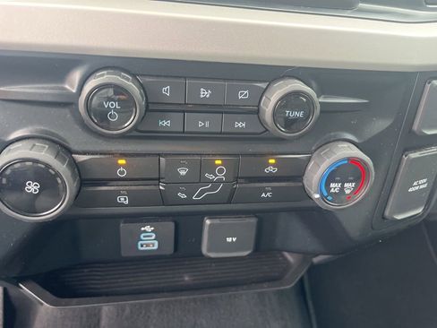 Used 2023 Ford F250 XLT w/ FX4 Off-Road Package image 17