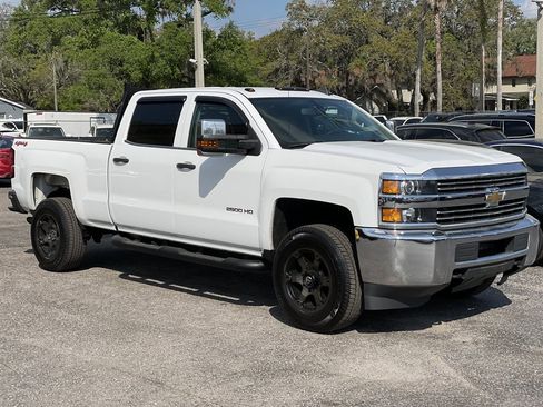 Used 2015 Chevrolet Silverado 2500 W/T w/ WT Convenience Package AWD/4WD image 10