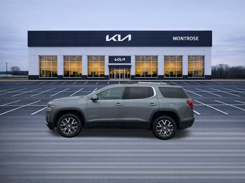 Used 2020 GMC Acadia SLE w/ Driver Convenience Package FWD image 8