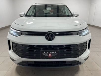 New 2026 Volkswagen Tiguan SE