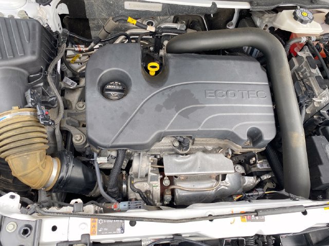 Certified 2024 GMC Terrain SLT FWD image 21