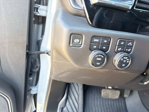 Used 2024 Chevrolet Silverado 1500 LT Trail Boss w/ LT Trail Boss Premium Package image 29