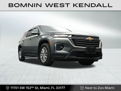 Used 2022 Chevrolet Traverse LT image 25