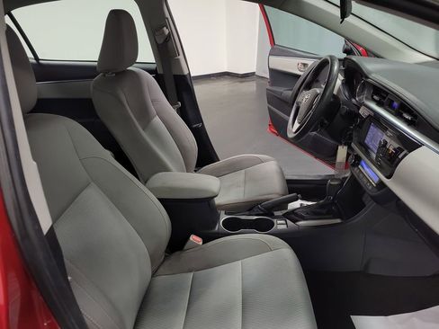 Used 2016 Toyota Corolla LE FWD image 21