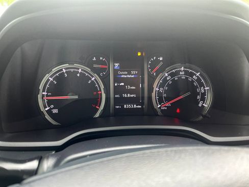 Used 2022 Toyota 4Runner TRD Sport w/ Technology Package AWD/4WD image 19