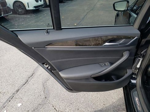 Used 2019 BMW 540i xDrive w/ Convenience Package image 12