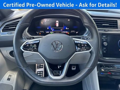 Certified 2024 Volkswagen Tiguan SE R-Line AWD/4WD image 11