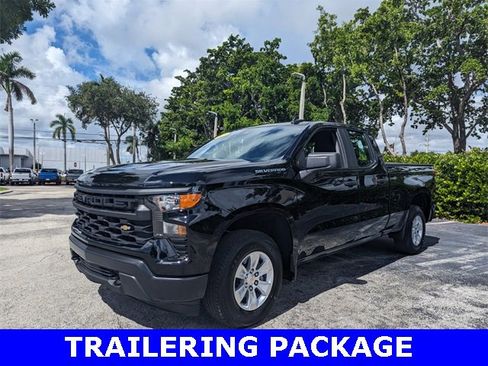 Used 2025 Chevrolet Silverado 1500 W/T w/ Trailering Package image 4