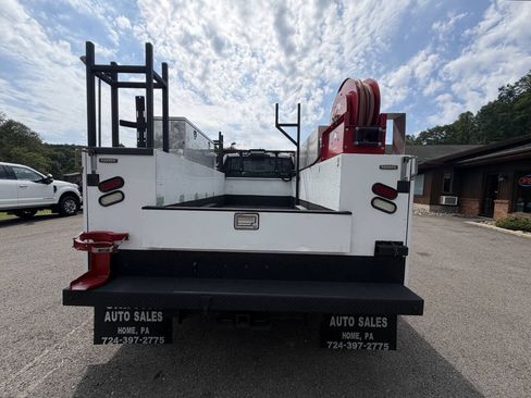 Used 2017 Ford F550 4x4 Regular Cab Super Duty image 12