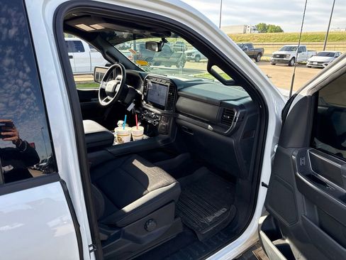 Used 2024 Ford F150 XLT w/ Tow/Haul Package AWD/4WD image 14