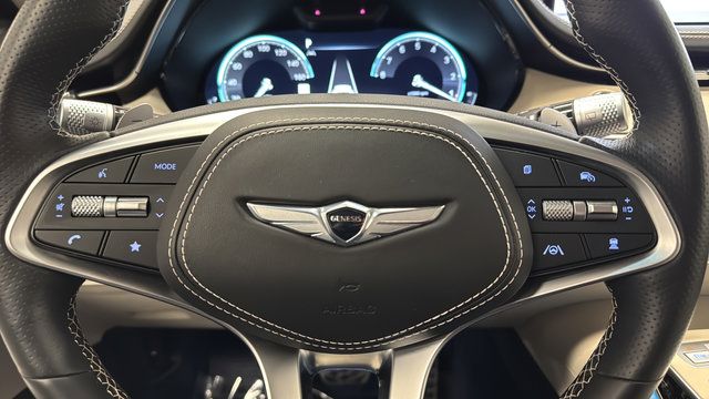 Used 2025 Genesis GV70 3.5T Sport w/ Sport Prestige Package AWD/4WD image 16