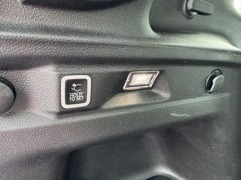 Used 2023 Jeep Grand Cherokee L Altitude image 35