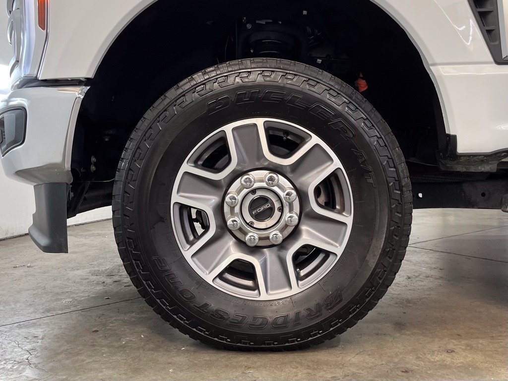 Certified 2025 Ford F350 Lariat w/ Camper Package AWD/4WD image 15