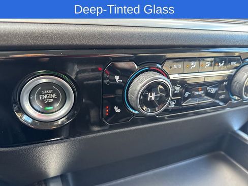 Used 2022 Chevrolet Silverado 1500 LT w/ Z71 Off-Road Package image 29