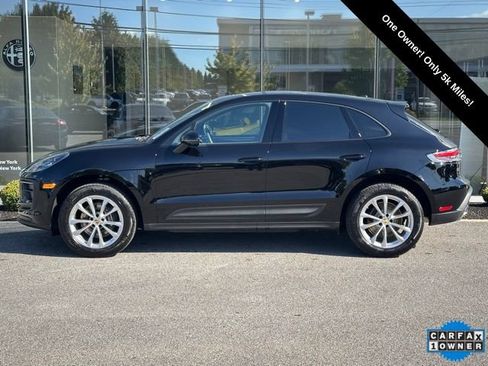 Used 2025 Porsche Macan w/ Premium Package Plus AWD/4WD image 3