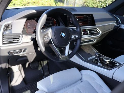 Used 2023 BMW X5 xDrive40i w/ Premium Package AWD/4WD image 14