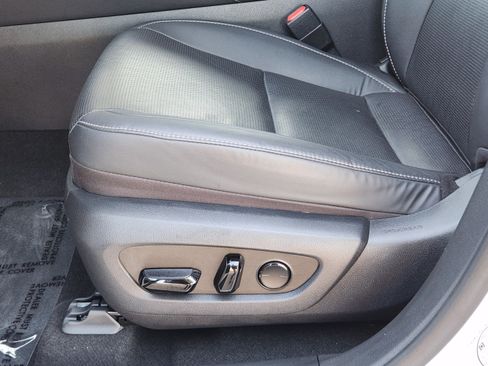 Used 2023 Lexus RX 350 Premium Plus w/ Cold Area Package FWD image 21