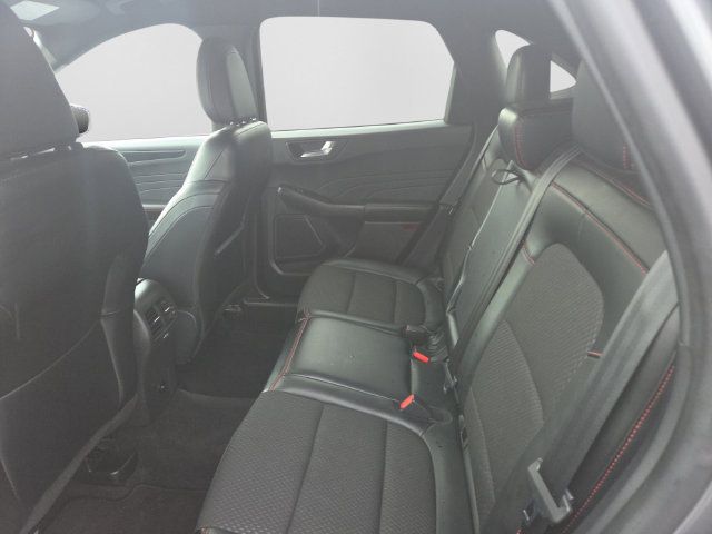 Used 2024 Ford Escape ST-Line w/ Tech Pack #1 AWD/4WD image 26