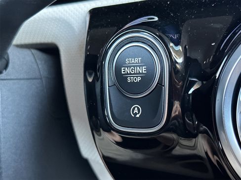 New 2025 Mercedes-Benz CLA 250 4MATIC image 23