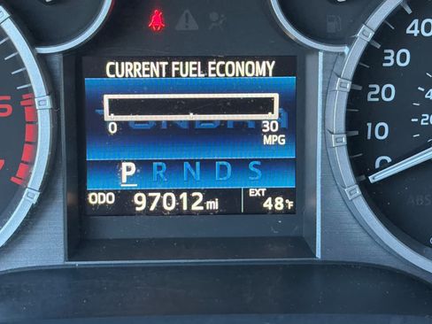 Used 2017 Toyota Tundra SR5 w/ TRD Off Road Package AWD/4WD image 24