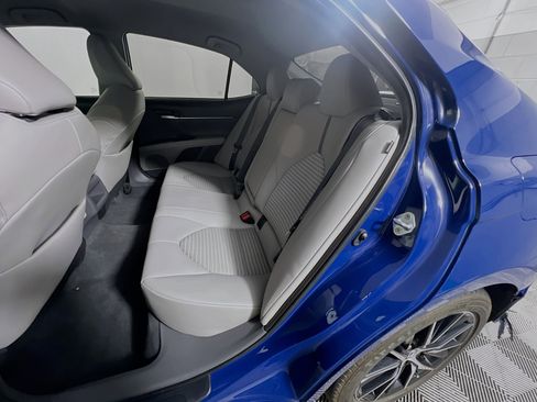 Used 2023 Toyota Camry SE w/ Convenience Package image 25