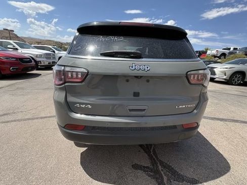 Used 2023 Jeep Compass Limited AWD/4WD image 4