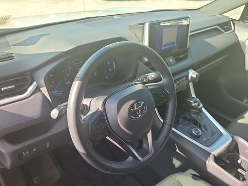 Certified 2024 Toyota RAV4 SE AWD/4WD image 23
