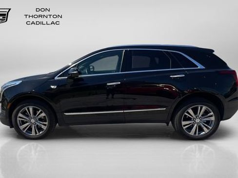 Used 2025 Cadillac XT5 Premium Luxury w/ LPO, Floor Liner Package AWD/4WD image 2