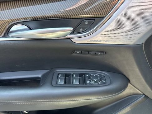 Used 2021 Cadillac XT5 Sportv w/ Platinum Package AWD/4WD image 9