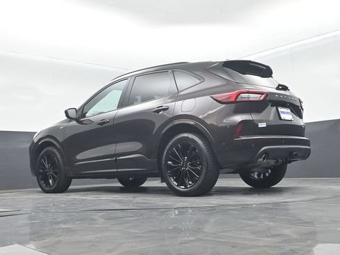Certified 2023 Ford Escape ST-Line Elite w/ Premium Technology Package AWD/4WD image 52