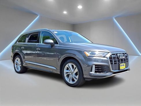 Used 2023 Audi Q7 2.0T Premium w/ Convenience Package AWD/4WD image 3