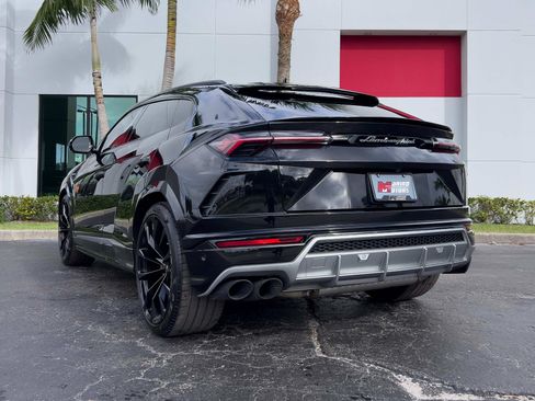 Used 2020 Lamborghini Urus AWD/4WD image 7