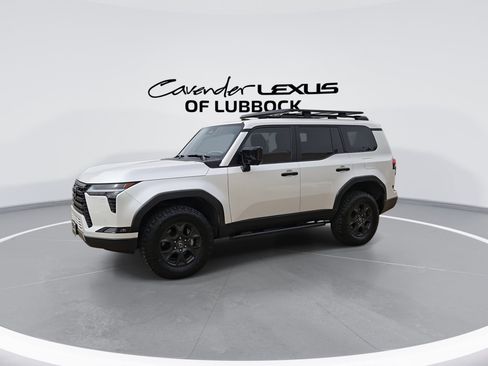Used 2024 Lexus GX 550 AWD/4WD image 5