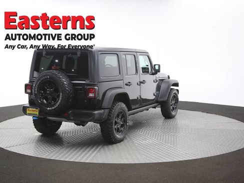 Used 2023 Jeep Wrangler Unlimited w/ Cold Weather Group AWD/4WD image 40
