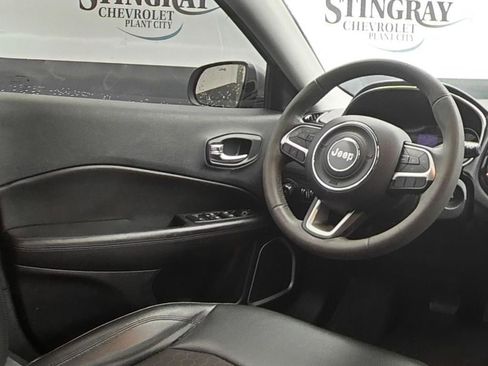 Used 2021 Jeep Compass Latitude FWD image 18