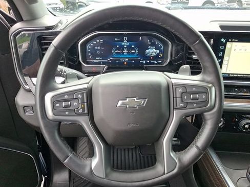 Used 2022 Chevrolet Silverado 1500 RST w/ Z71 Off-Road Package AWD/4WD image 16