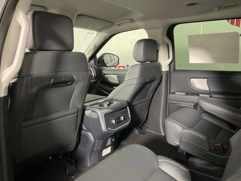 New 2027 Ford Expedition Max Active RWD image 15