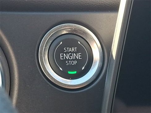 Used 2025 Chevrolet Blazer LT image 20